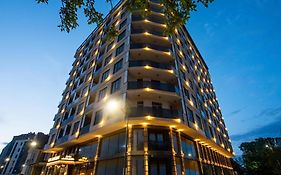 Gori Apartments